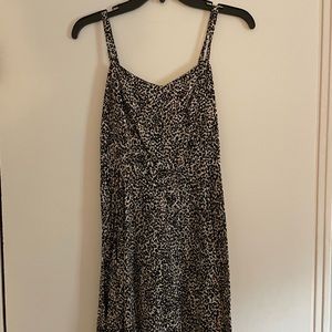 Cheetah print Old Navy size Medium